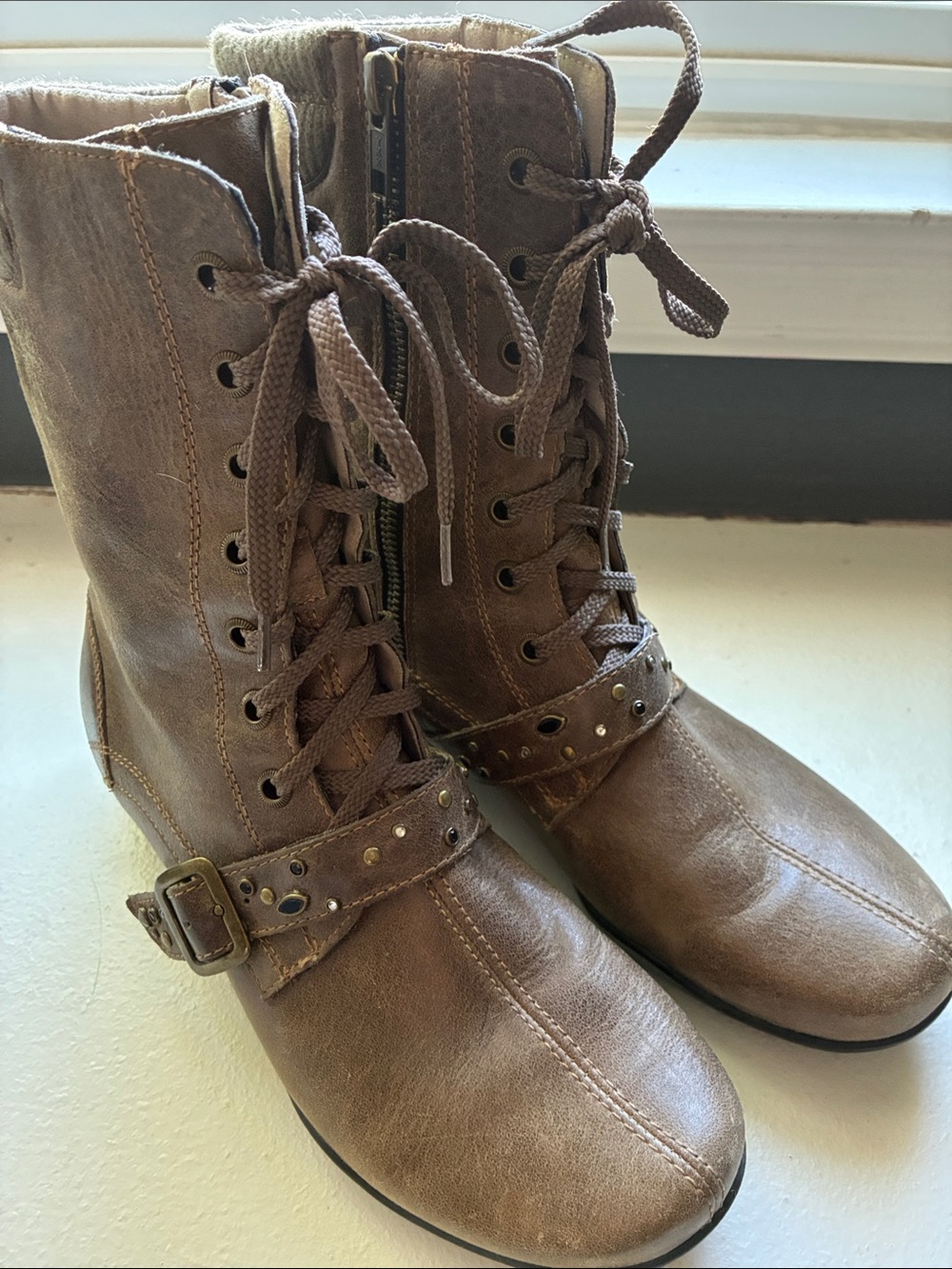 Taos Footwear Brown Lace-Up Combat Boots with Studded Strap
